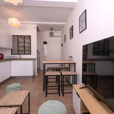 Le Nostradamus - Magnifique Appartement Cours Principal Plein Centre Avec Parking سالو دو بروفونْسْ المظهر الخارجي الصورة